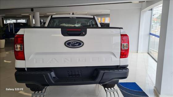 FORD RANGER 2.0 TURBO DIESEL CD XL 4X4 MANUAL FORD RANGER 2.0 TURBO DIESEL CD XL 4X4 MANUAL